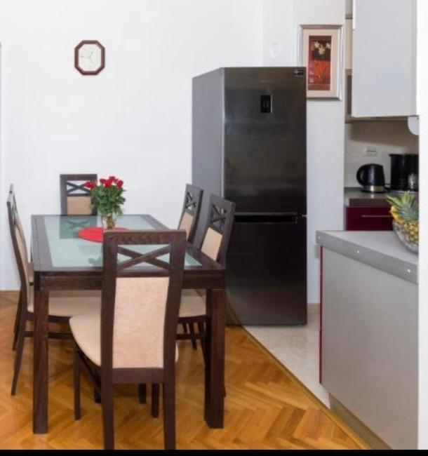 Apartment Dormir Split Bagian luar foto