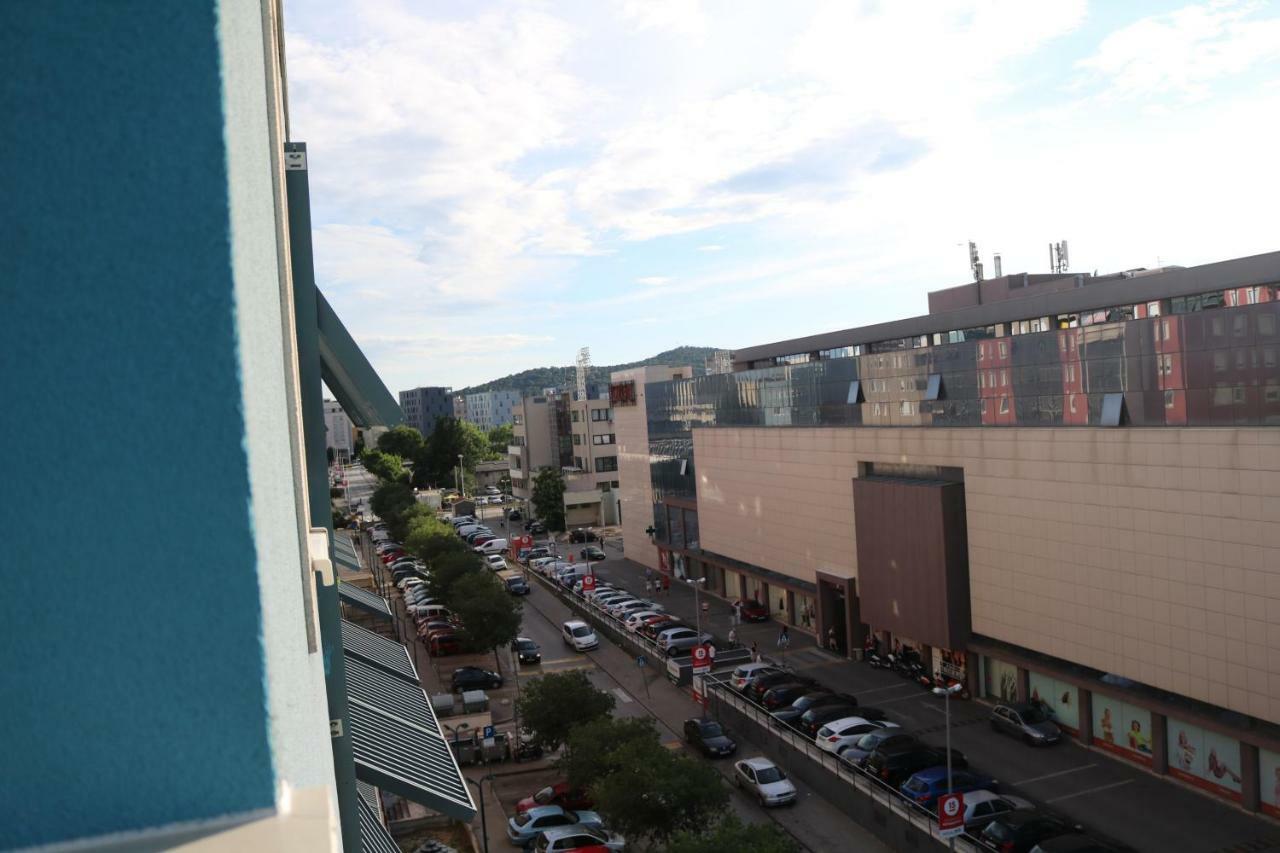 Apartment Dormir Split Bagian luar foto